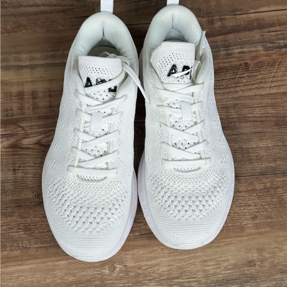 APL TechLoom Pro White Sneakers Size 7 - Picture 5 of 8